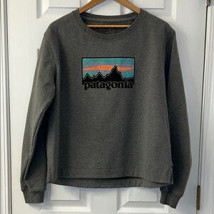 Patagonia Women's Gray Sweatshirt with Logo